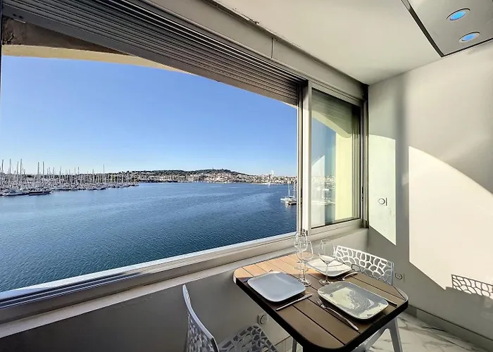 240 Magnifique Deluxe Hammam Vue Apartment *