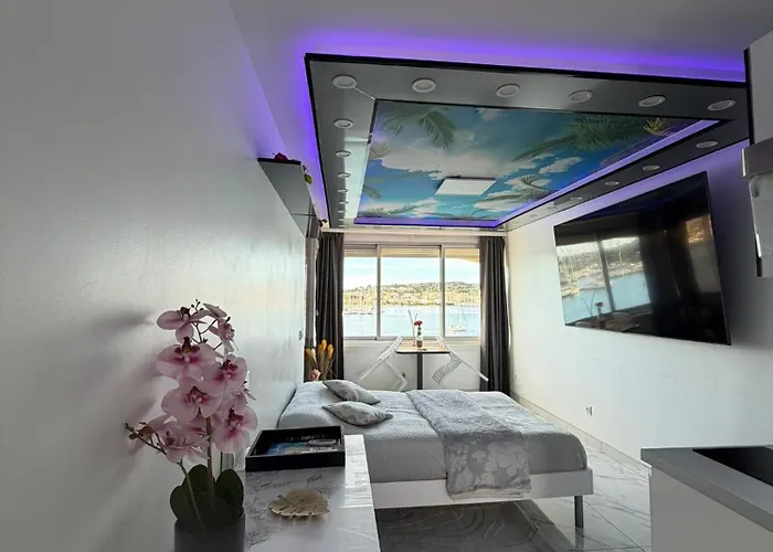 240 Magnifique Deluxe Hammam Vue Apartment *