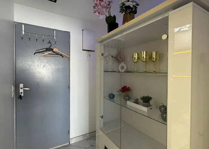 240 Magnifique Deluxe Hammam Vue Apartment