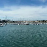 아파트 240 Magnifique Deluxe Hammam Vue 아그