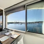 아파트 240 Magnifique Deluxe Hammam Vue *