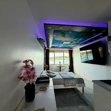 公寓 240 Magnifique Deluxe Hammam Vue *