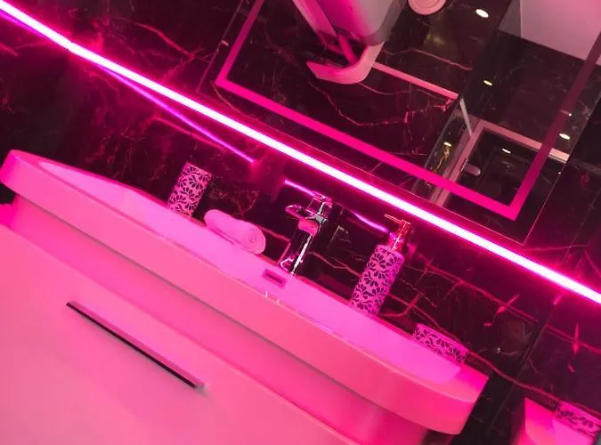 240 Magnifique Deluxe Hammam Vue * Agde